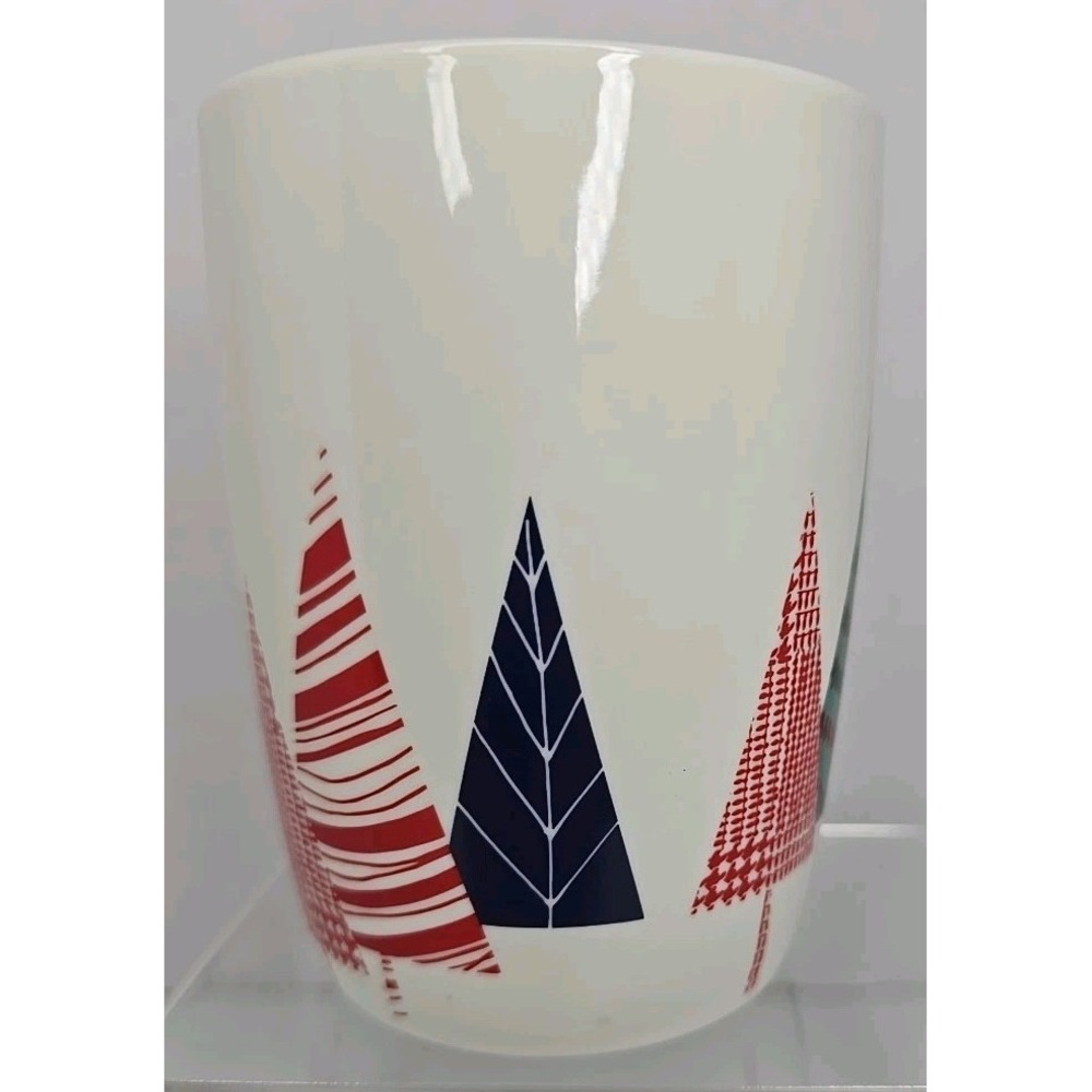 Starbucks 2017 Christmas Holiday Tree Ceramic Coffee Mug 10.8 fl. oz. - Picture 2 of 5